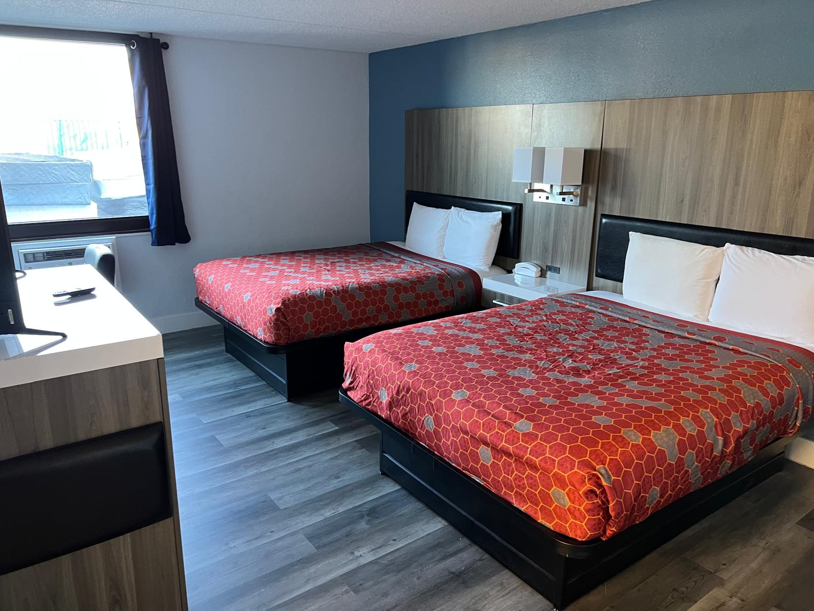 2 Queen bed accessible non-smoking
