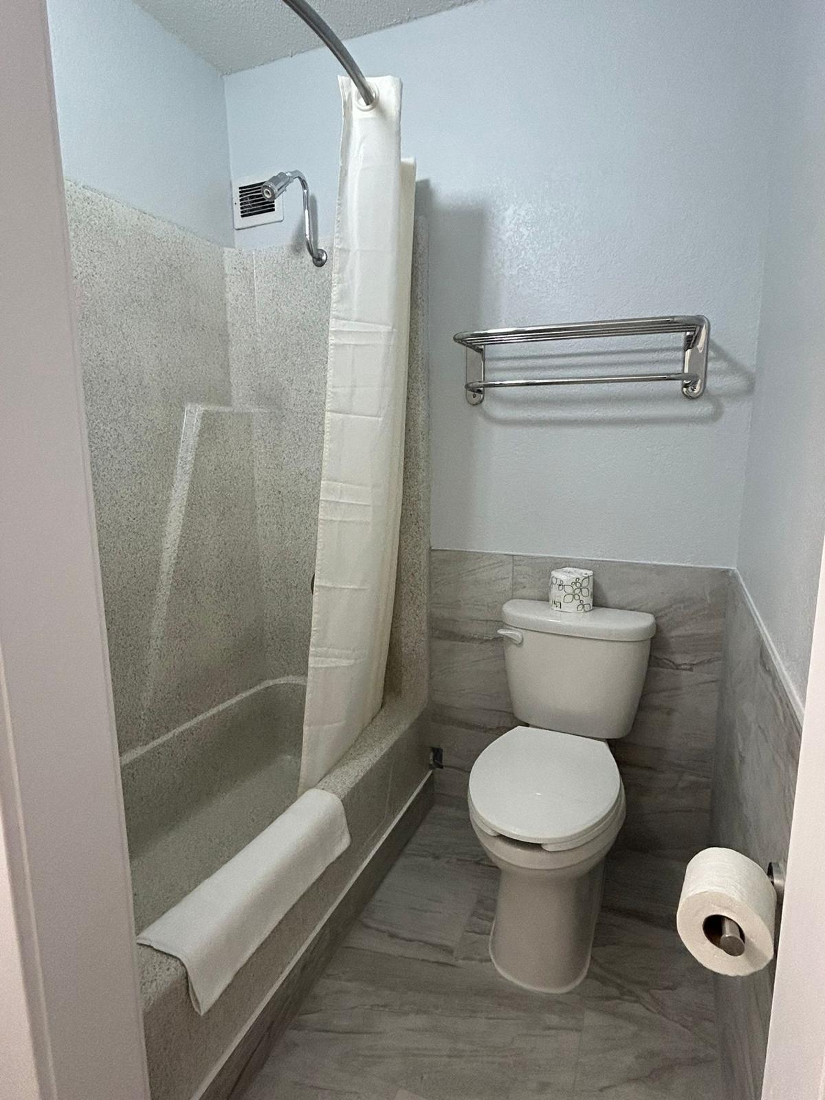 2 Queen bed accessible non-smoking